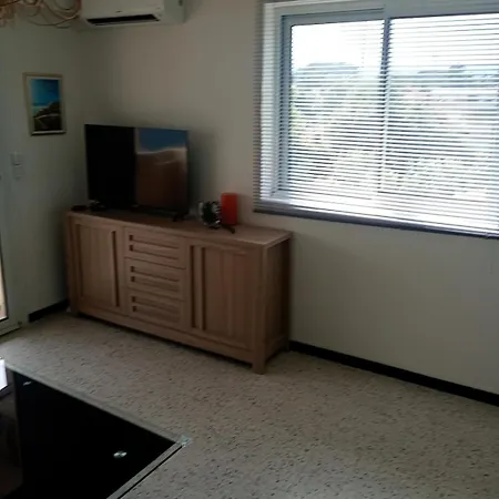 Bord De Mer, 2 Chambres,parking La Ciotat